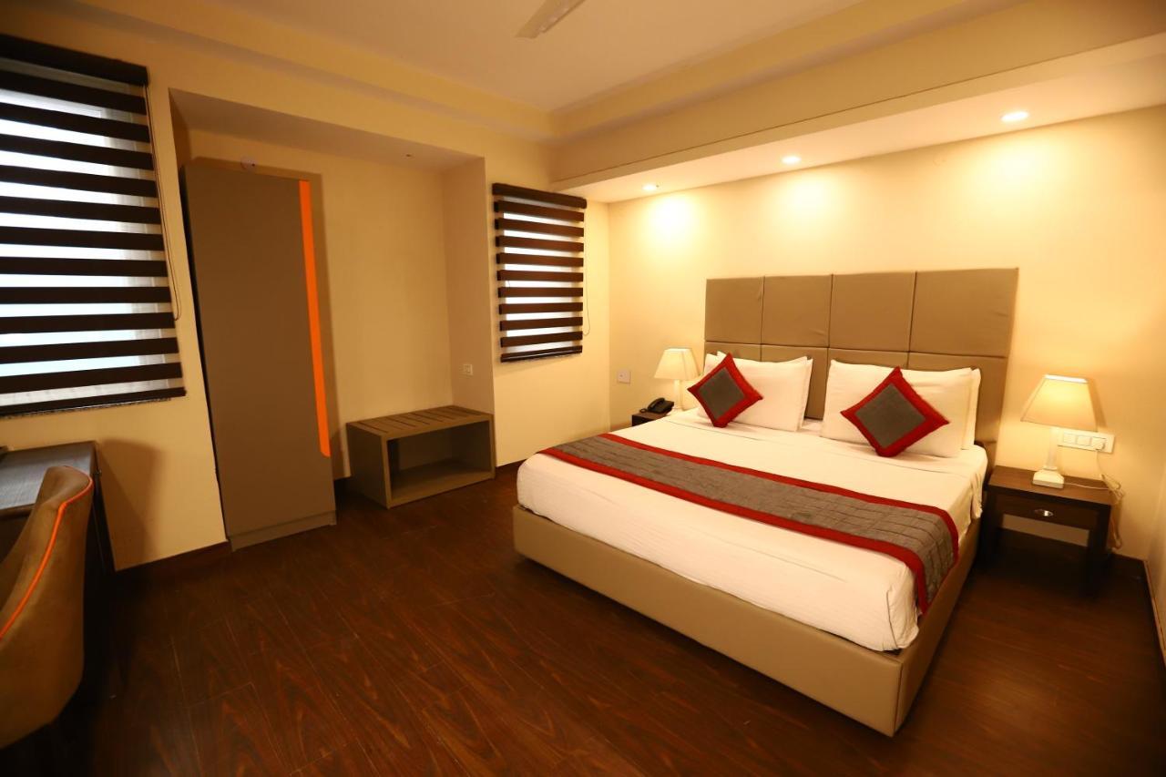 Hotel Azulo Inn Bhikaji Cama Place Delhi - Couple Friendly Local Ids Accepted New Delhi Exterior foto