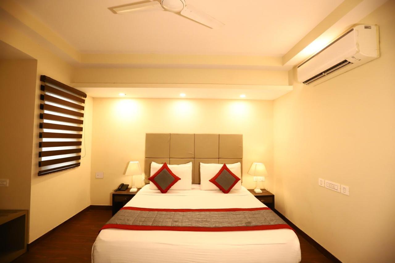 Hotel Azulo Inn Bhikaji Cama Place Delhi - Couple Friendly Local Ids Accepted New Delhi Exterior foto