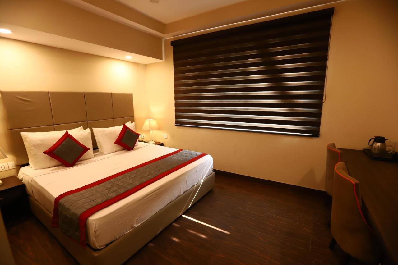 Hotel Azulo Inn Bhikaji Cama Place Delhi - Couple Friendly Local Ids Accepted New Delhi Exterior foto