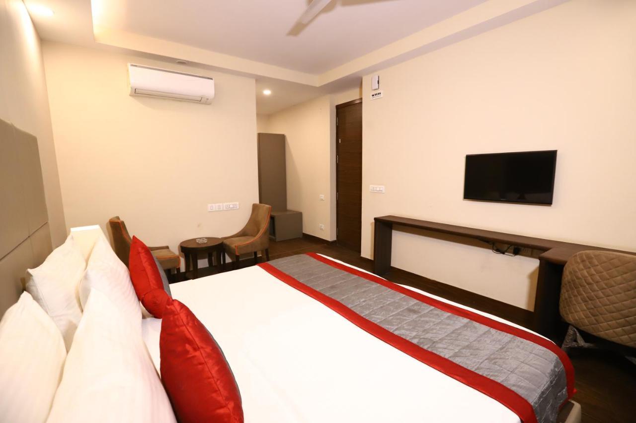 Hotel Azulo Inn Bhikaji Cama Place Delhi - Couple Friendly Local Ids Accepted New Delhi Exterior foto