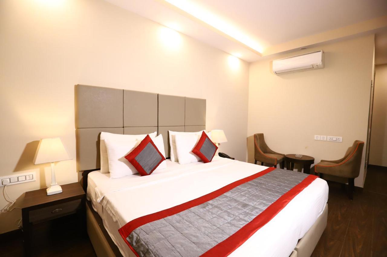 Hotel Azulo Inn Bhikaji Cama Place Delhi - Couple Friendly Local Ids Accepted New Delhi Exterior foto