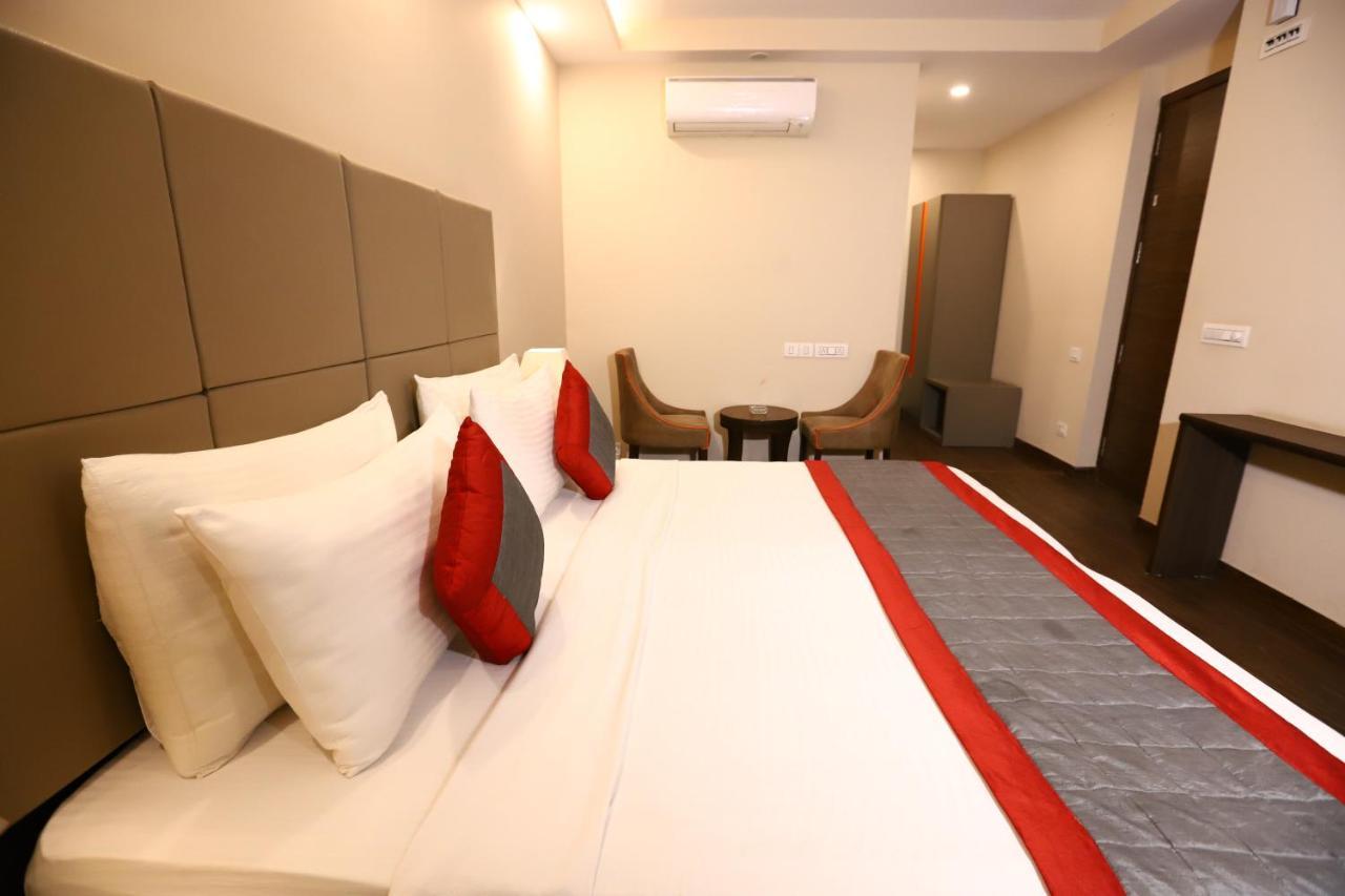 Hotel Azulo Inn Bhikaji Cama Place Delhi - Couple Friendly Local Ids Accepted New Delhi Exterior foto